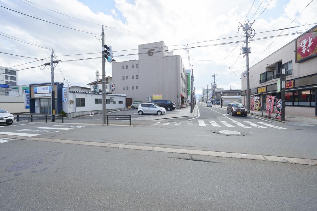 Select Inn Yonezawa Exteriör bild
